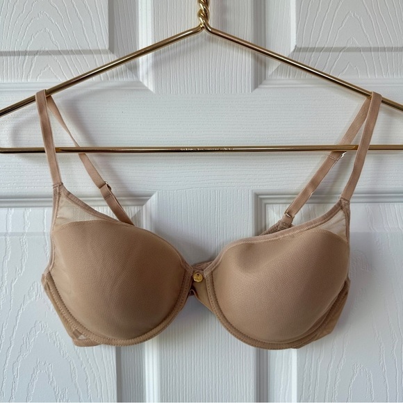 Natori Women’s Bra, Nude, with mesh overlay. Size 36B - Picture 2 of 6